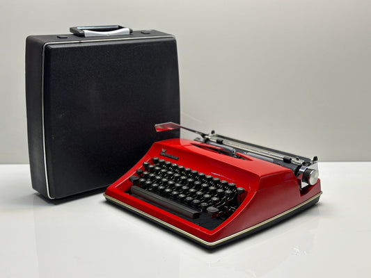 Adler Contessa Deluxe Typewriter - Red Body, QWERTZ Option, Refurbished with Black Bag, Antique Typewriter