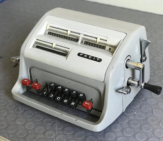 Classic Facit Calculator - Retro Mechanical Office Accessory - 1960s Vintage Desk Tool - Antique Home Office Decor - Timeless Adding Machine