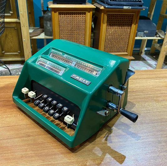 Facit Retro Calculator - Vintage Mechanical Desk Gadget - Antique Office Decor - 1960s Home Office Nostalgia - Classic Arithmetic Tool