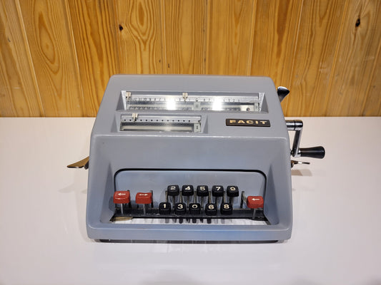 Facit Antique Calculator - Mechanical Arithmetic Device - 1960s Office Decor - Vintage Workspace Style - Retro Desk Accessory - Nostalgic Ga