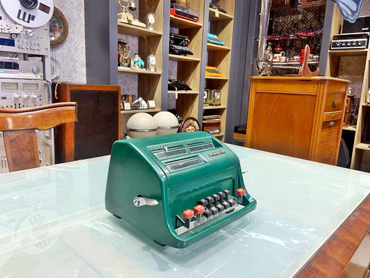 Classic Facit Mechanical Calculator - Vintage Office Nostalgia - Retro Desk Accessory - Antique Math Tool - 1960s Home Office Decoration