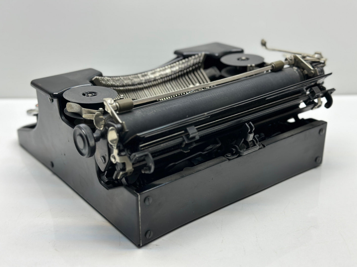 Fully Functional 1960 Model Black Triumph Typewriter - Classic and Functional