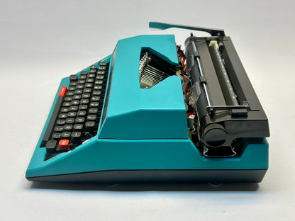 Best Gift - Privileg 330 TR Typewriter - Superior Blue Typewriter,Antique Typewriter - Vintage Typewriter- tYPE wRİTER