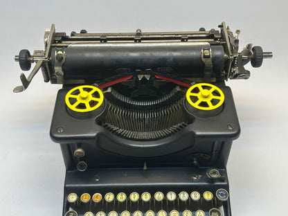 Rex Visible Typewriter - Classic Black with Striking Yellow Ribbon Covers, AZERTY Layout, Glass Keyboard