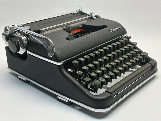 Olympia SM3 Typewriter - Black, QWERTY Keyboard - Olympia Typewriter