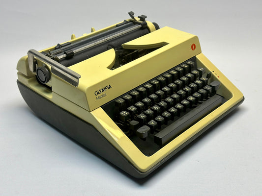 Great Gift - Olympia Monica Typewriter - Beige Typewriter, Elegance Vintage Typewriter- tYPE wRİTER