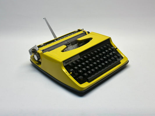 Radiant Elegance! Vintage Yellow Brother Typewriter - Black QWERTZ Keyboard, Antique Best Gift,Orginal Typewriter
