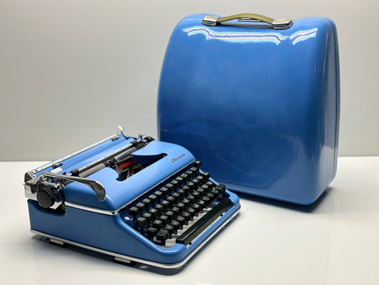 Olympia SM3 Typewriter, Blue Typewriter - The Perfect Gift Choice, Blue Wood Case